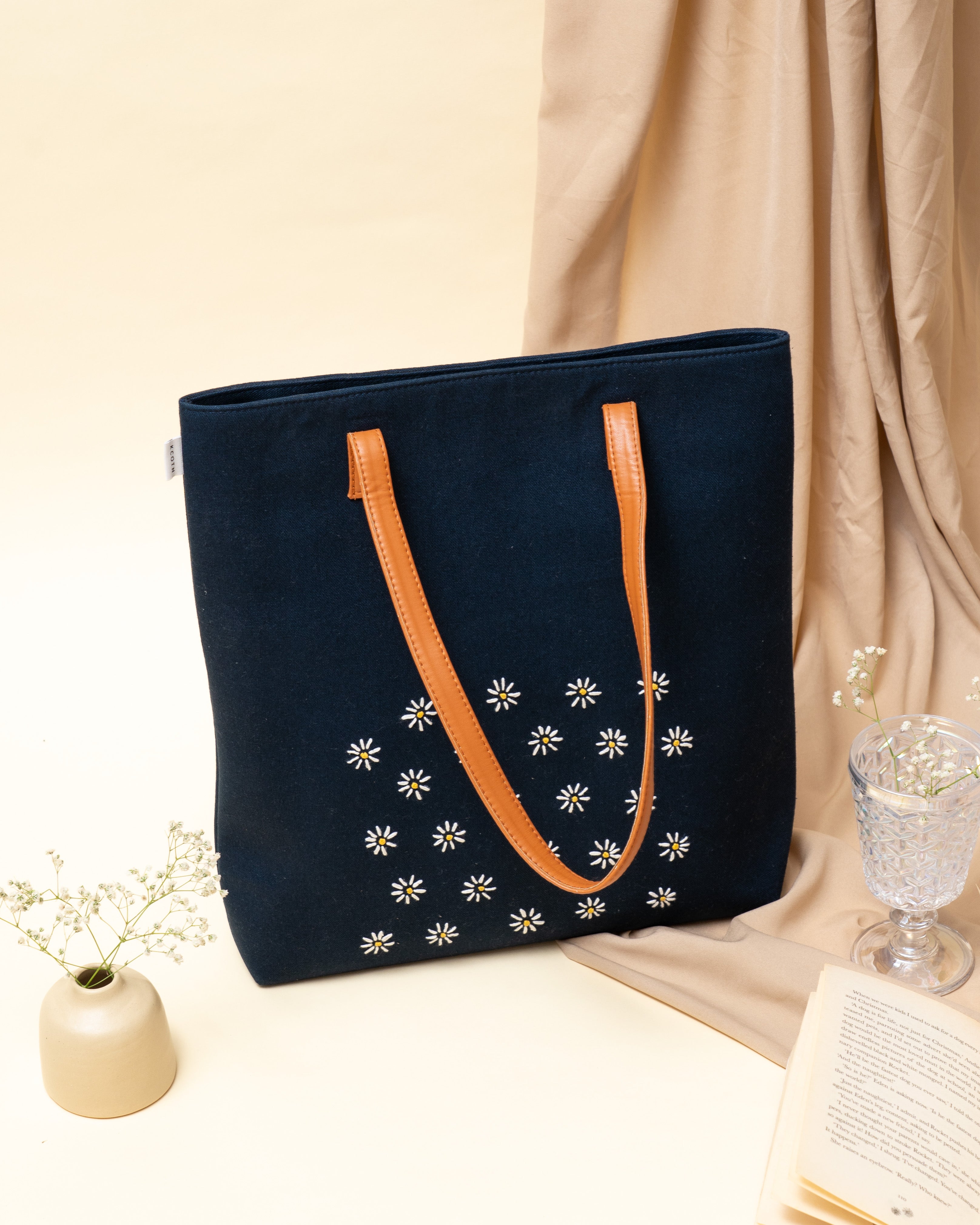 Daisy Tote Bag