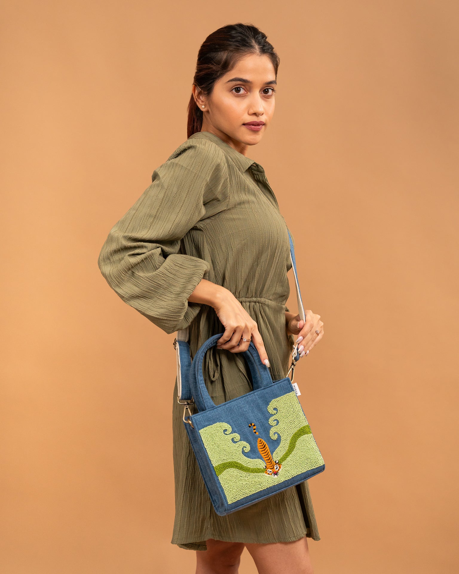 Tiger In a Pond Mini CarryAll