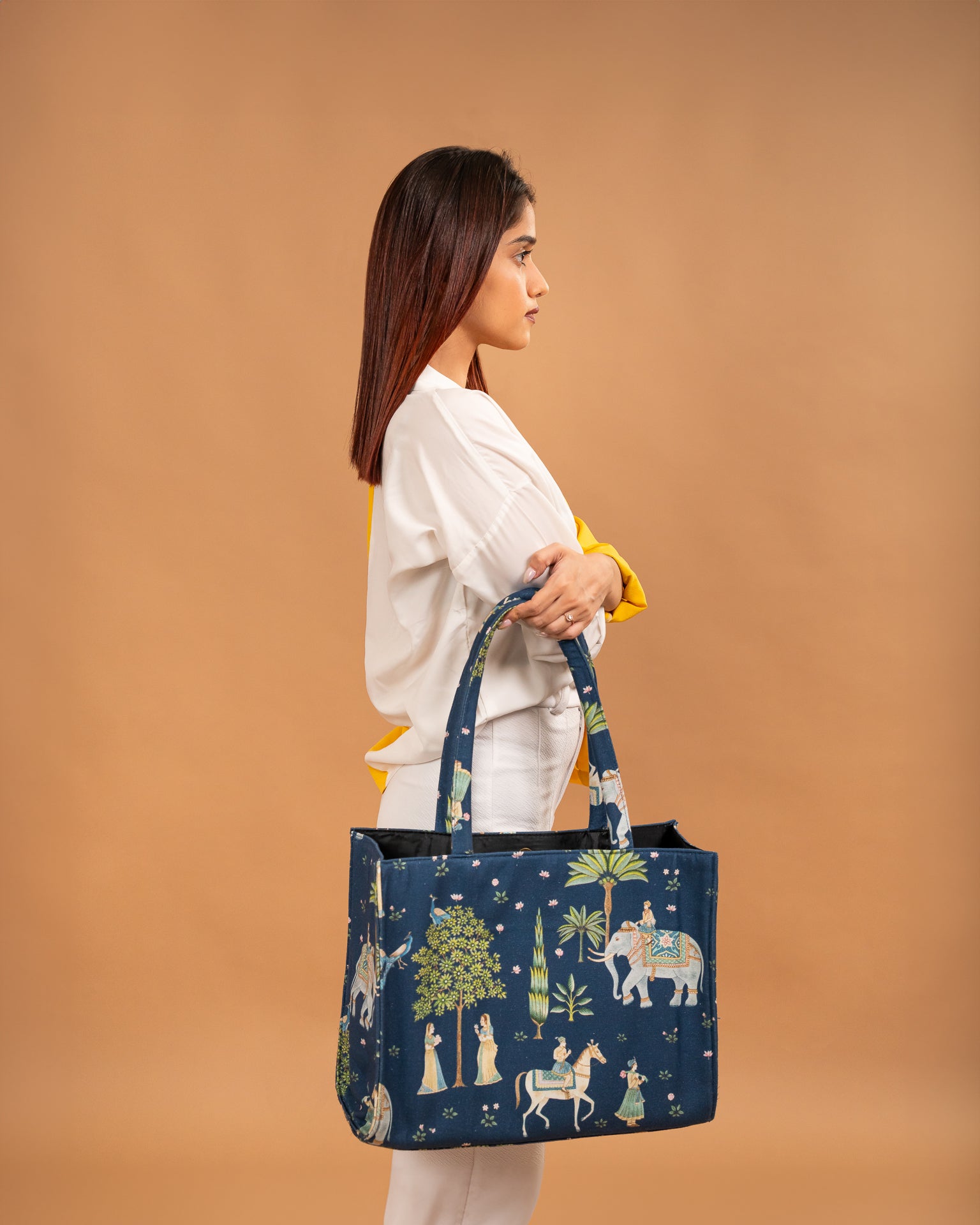 Sakhi Navy Blue City Tote