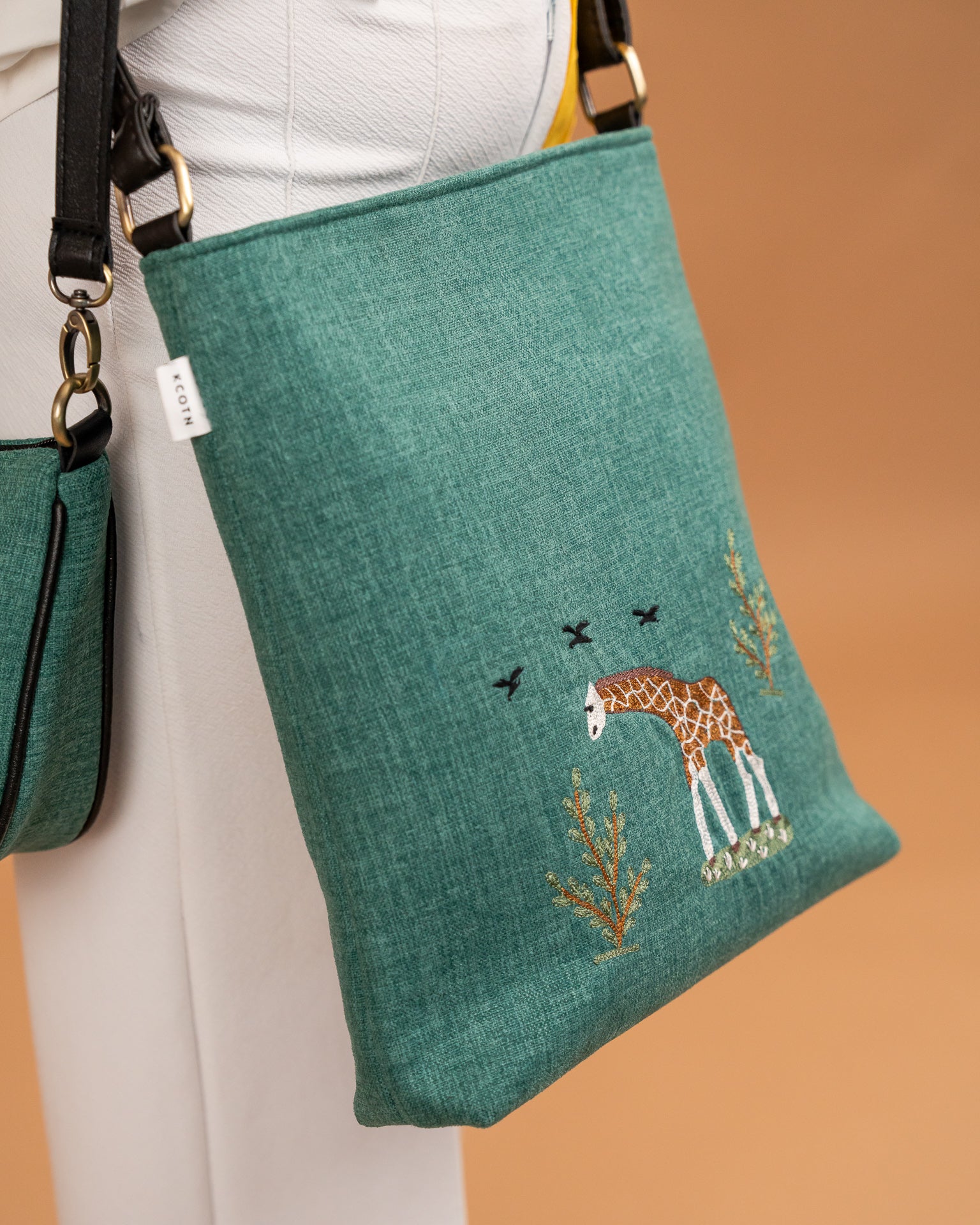 Giraffe Sling Bag