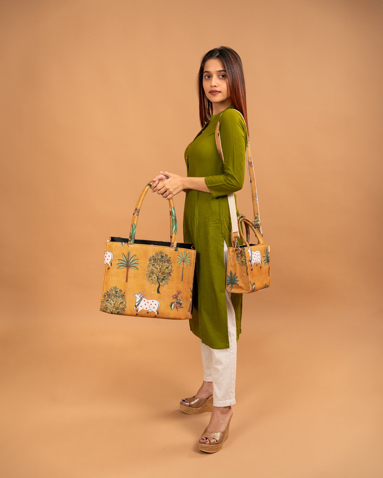 Earthy Mini CarryAll