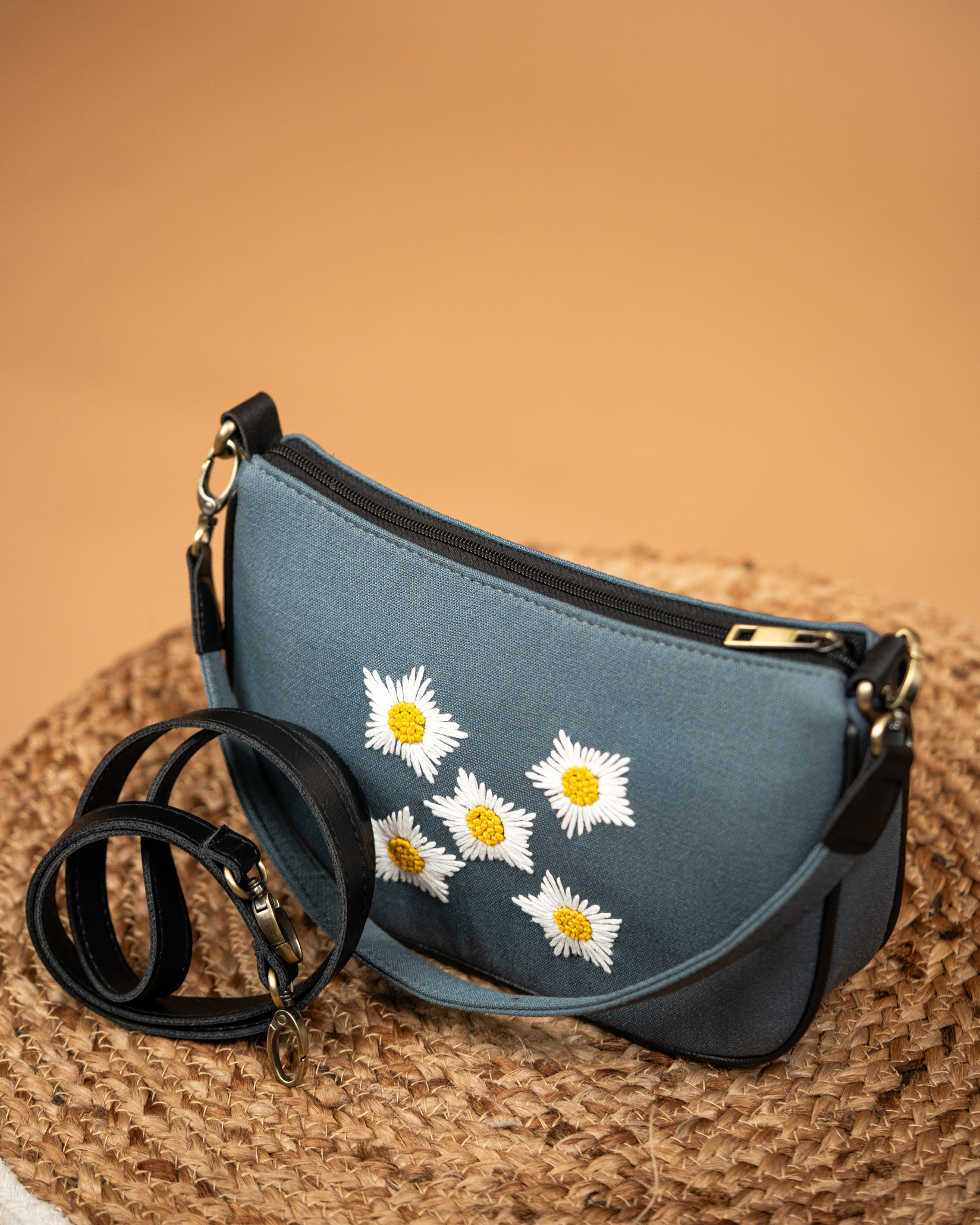 Sunny Side Up Dainty Bag - Oslo Grey