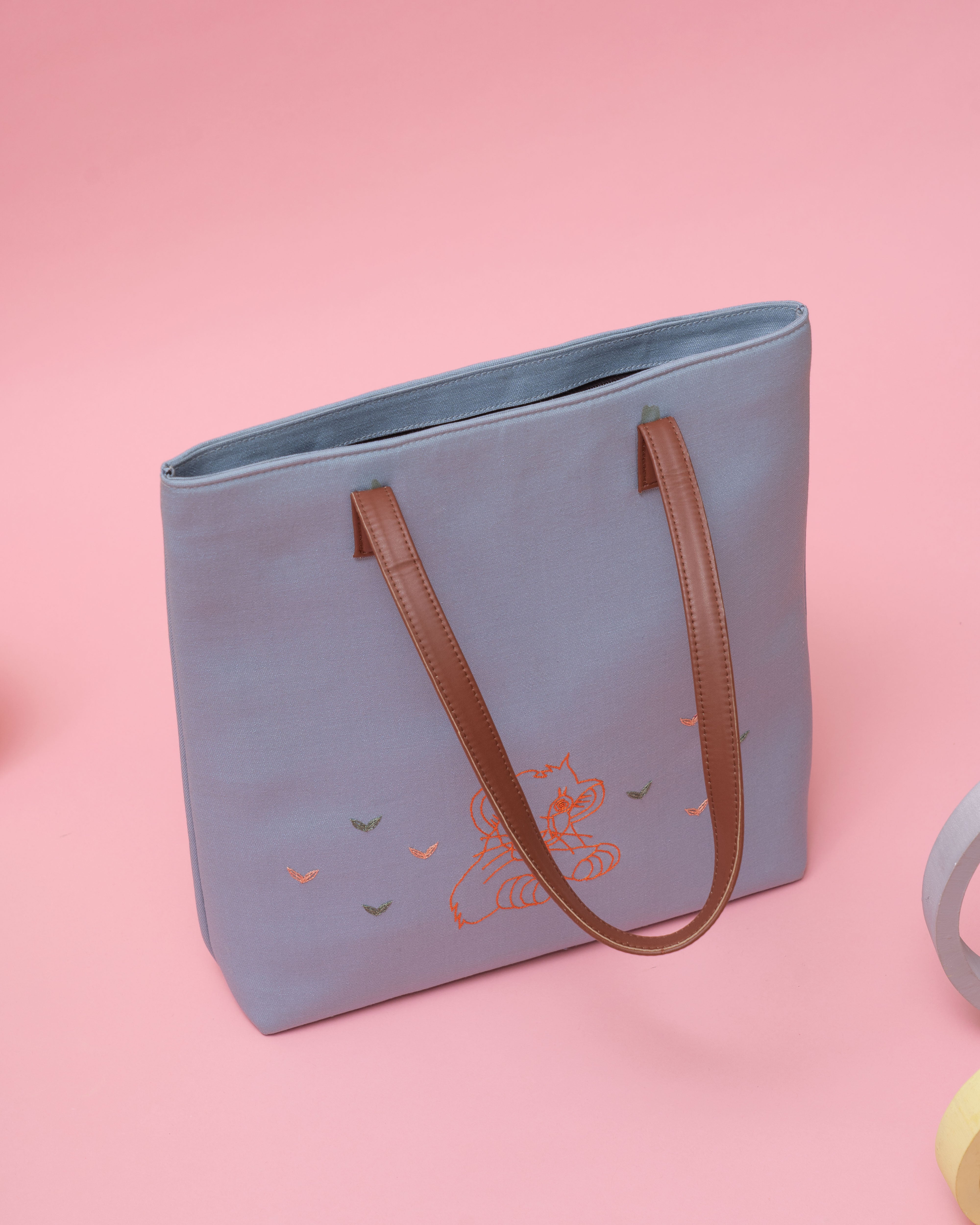 Simba Tote Bag