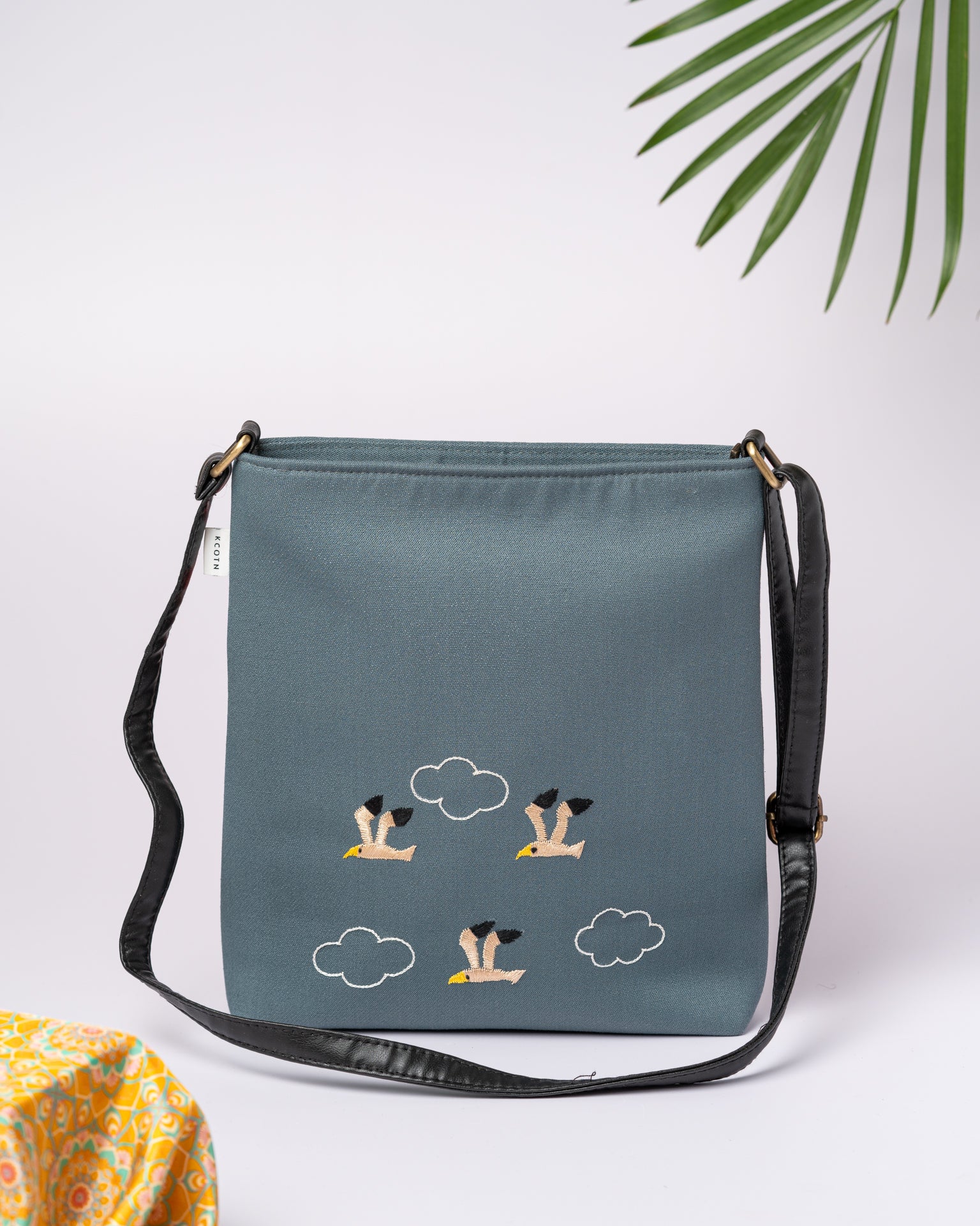 Birdies Sling Bag